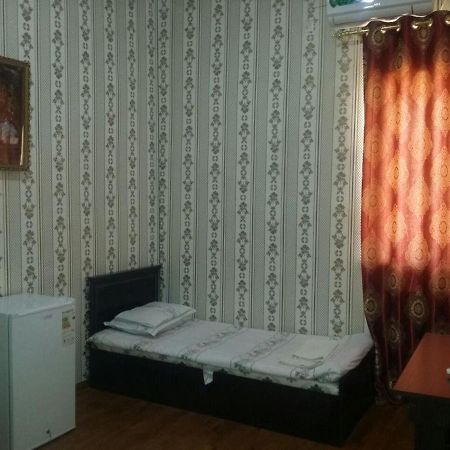 Ratmina Muinak Hotel Muynoq Екстериор снимка
