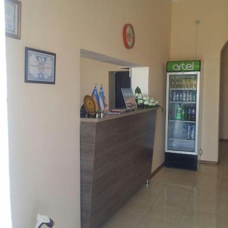 Ratmina Muinak Hotel Muynoq Екстериор снимка