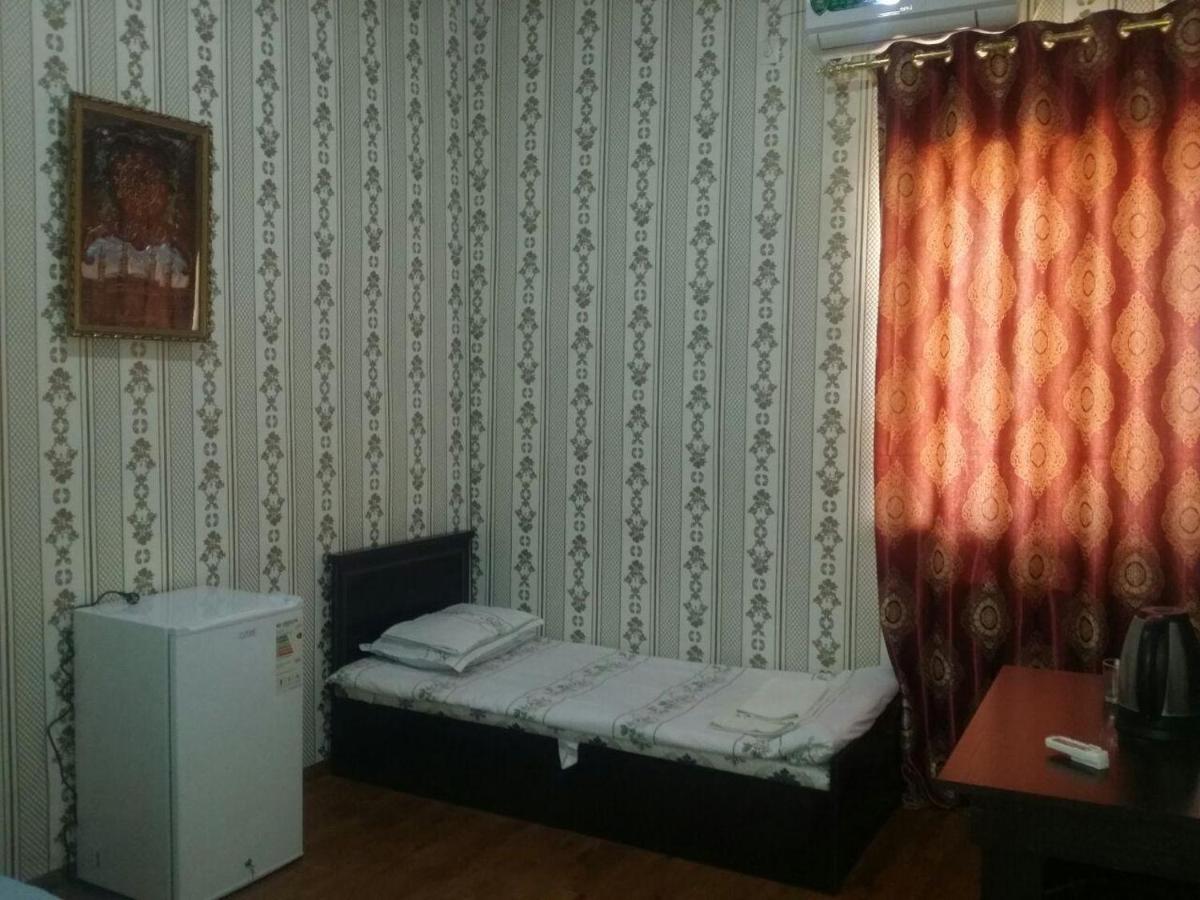 Ratmina Muinak Hotel Muynoq Екстериор снимка